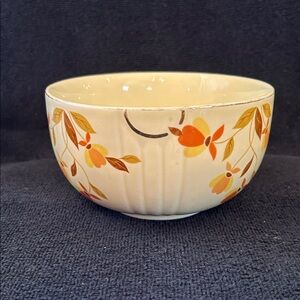 Hall’s Superior Quality Kitchenware Autumn Leaf  6.25 Nesting Bowl